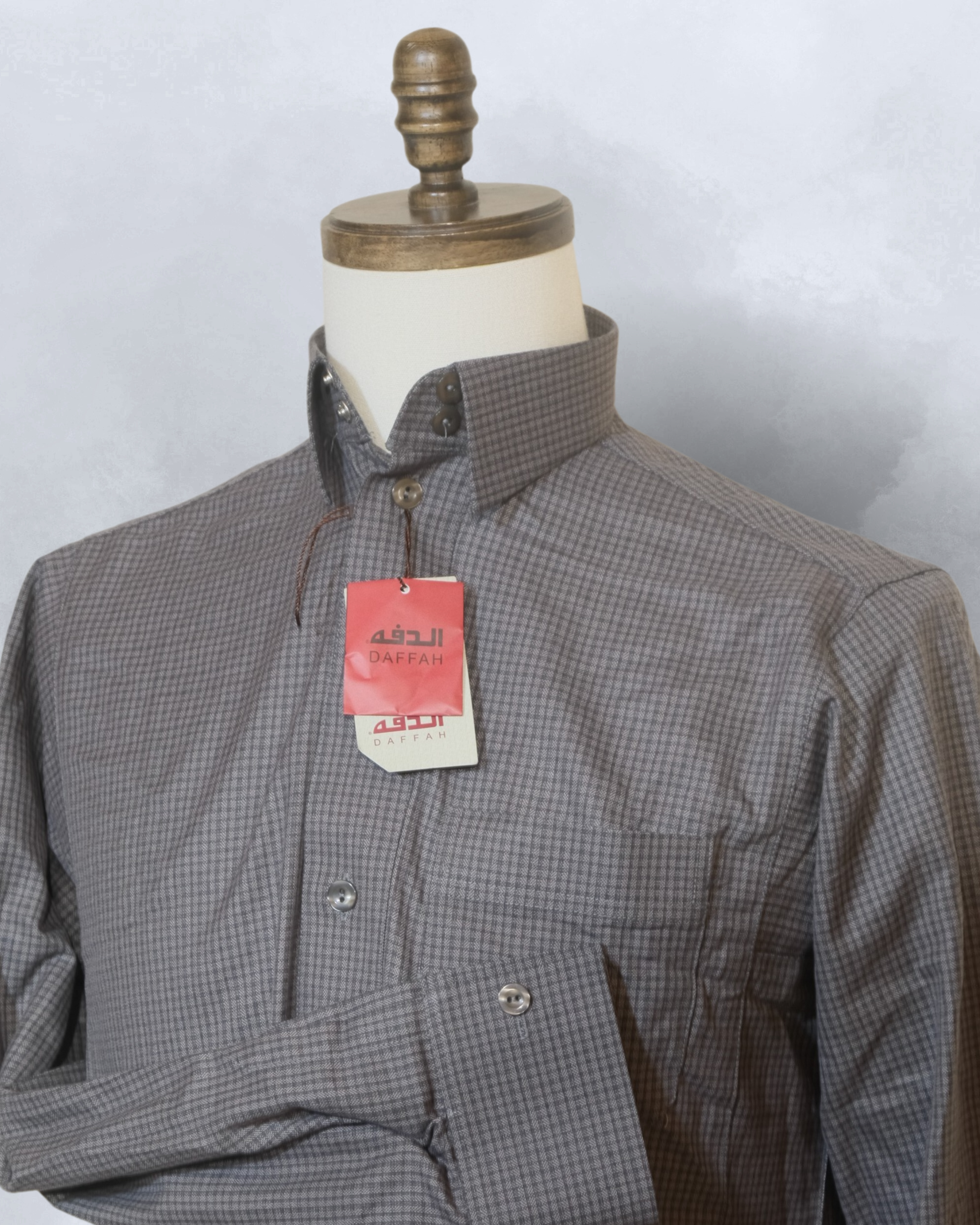 Daffah Striped Thobe (Display Item) - several colors available